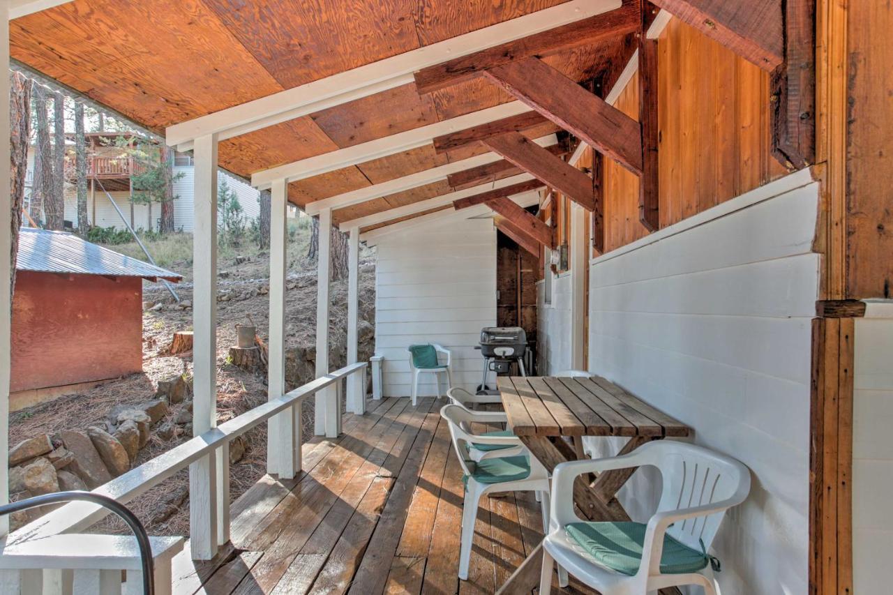 Ruidoso Cabin With Forest Views And Covered Porch Exterior foto
