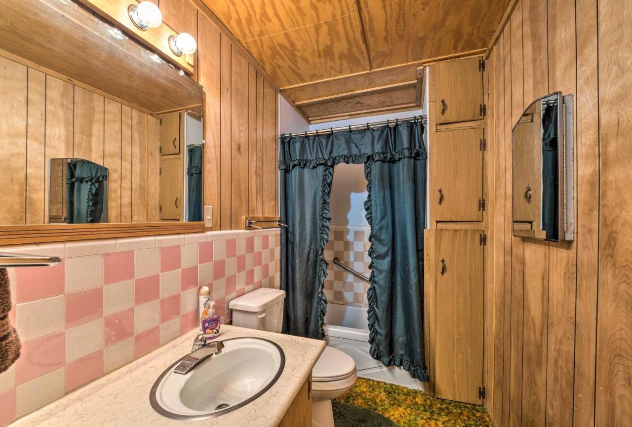 Ruidoso Cabin With Forest Views And Covered Porch Exterior foto
